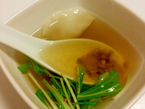 タマチャンショップ三十雑穀と水餃子入り♪中華スープ